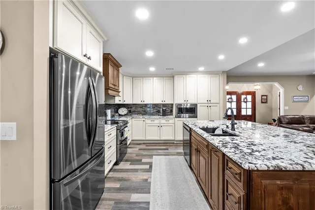 $849,900 | 2132 Sunbeam Court, Asheboro, NC 27205