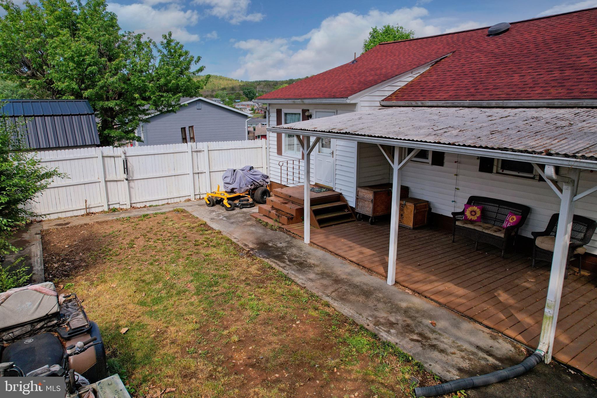 513 Second Street Romney, WV 26757 - Photo 7 of 43
