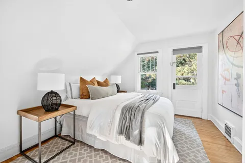 $700,000 | 4224 Drew Avenue South, Minneapolis, MN 55410