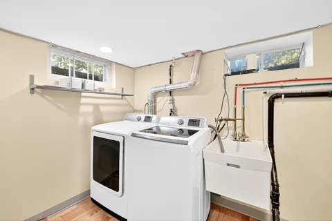 $700,000 | 4224 Drew Avenue South, Minneapolis, MN 55410