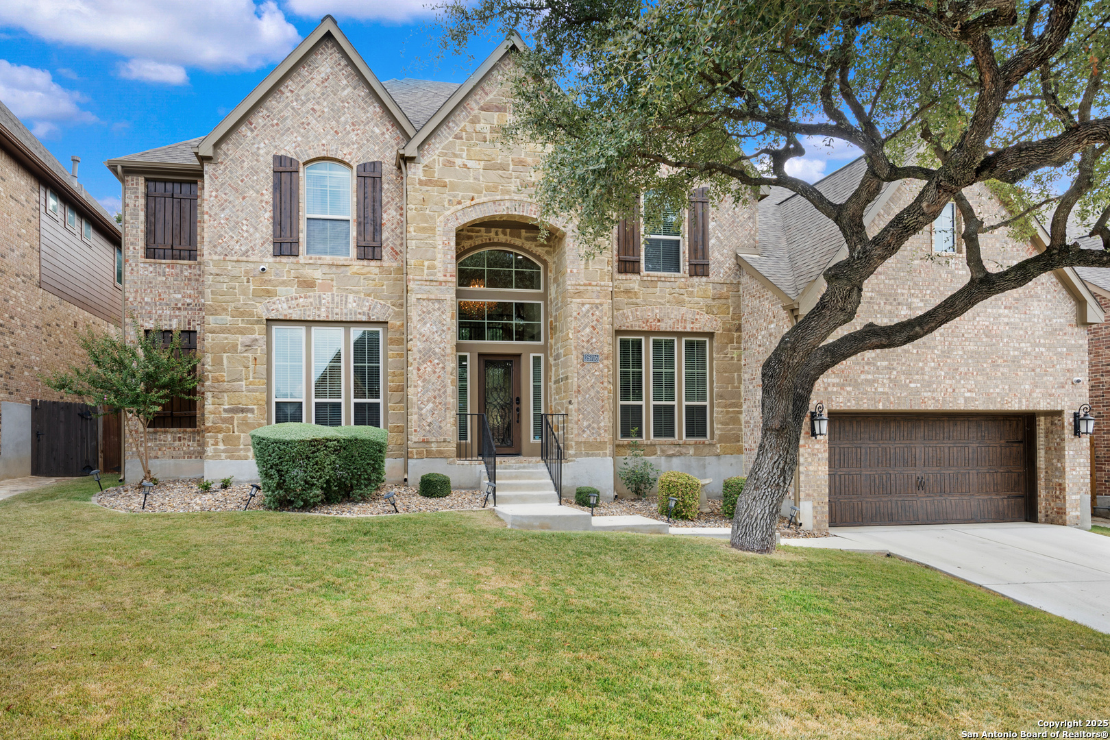 25706 Stormy Ridge San Antonio, TX 78255 - Photo 2 of 27