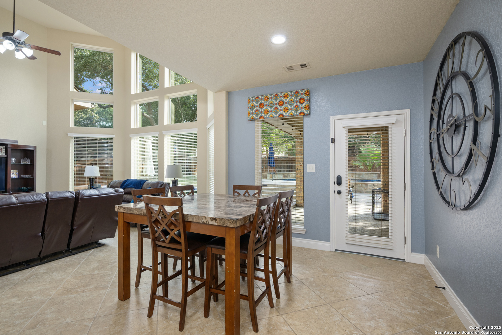 25706 Stormy Ridge San Antonio, TX 78255 - Photo 9 of 27