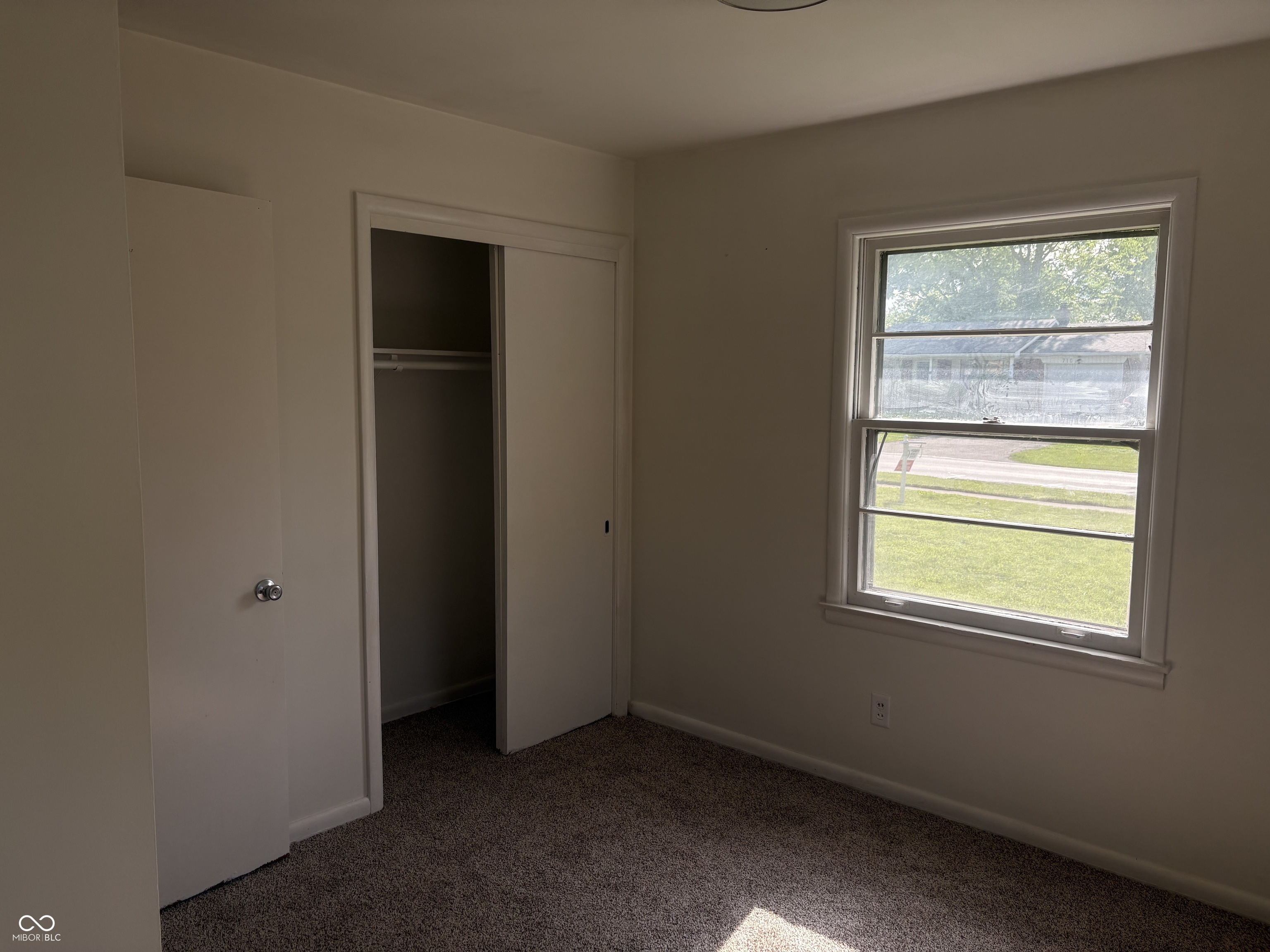 711 Howard Road Greenwood, IN 46142 - Photo 19 of 21 Gallery Image 19
