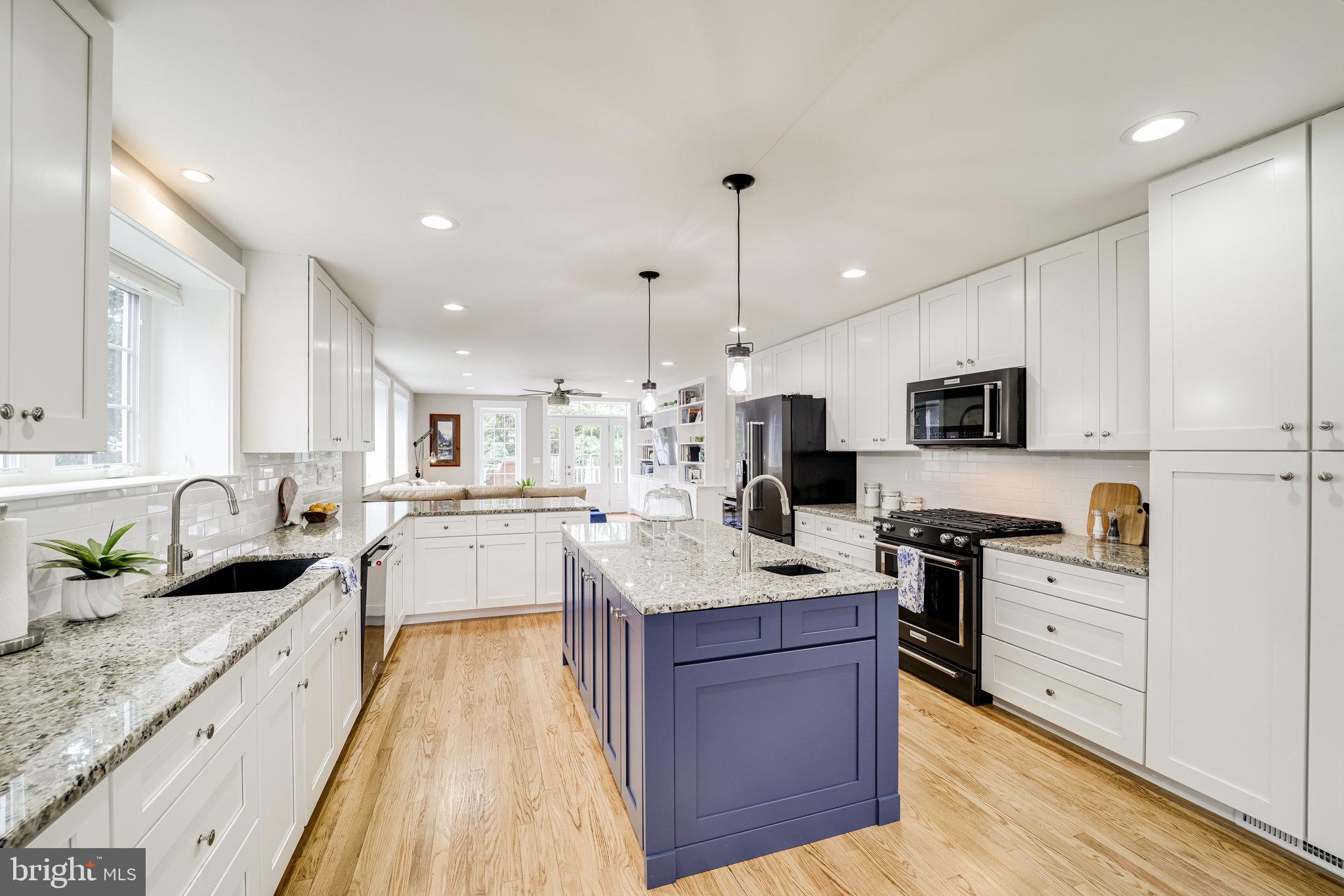 2806 Valley Drive Alexandria, VA 22302 - Photo 16 of 138 kitchen