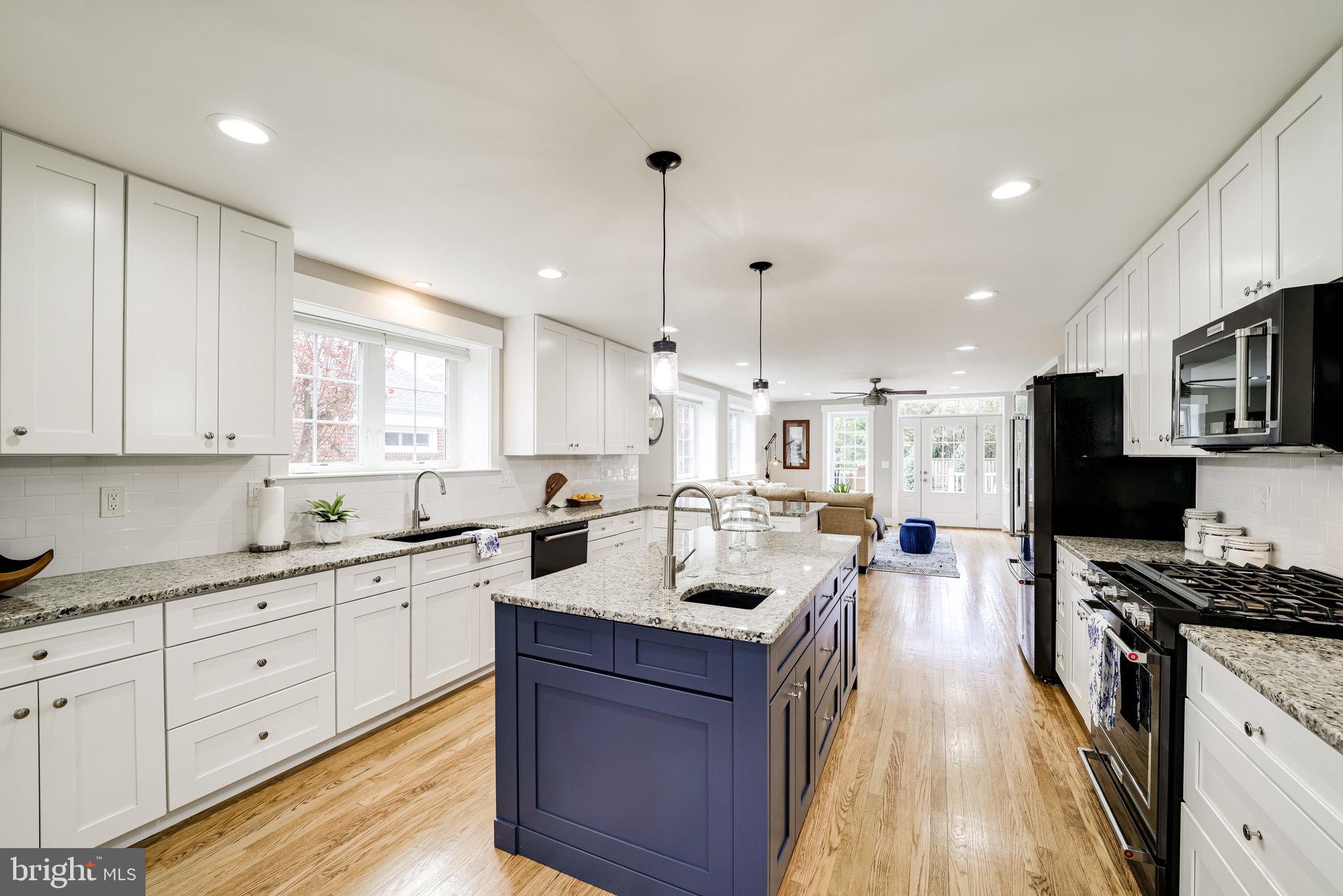 2806 Valley Drive Alexandria, VA 22302 - Photo 18 of 138