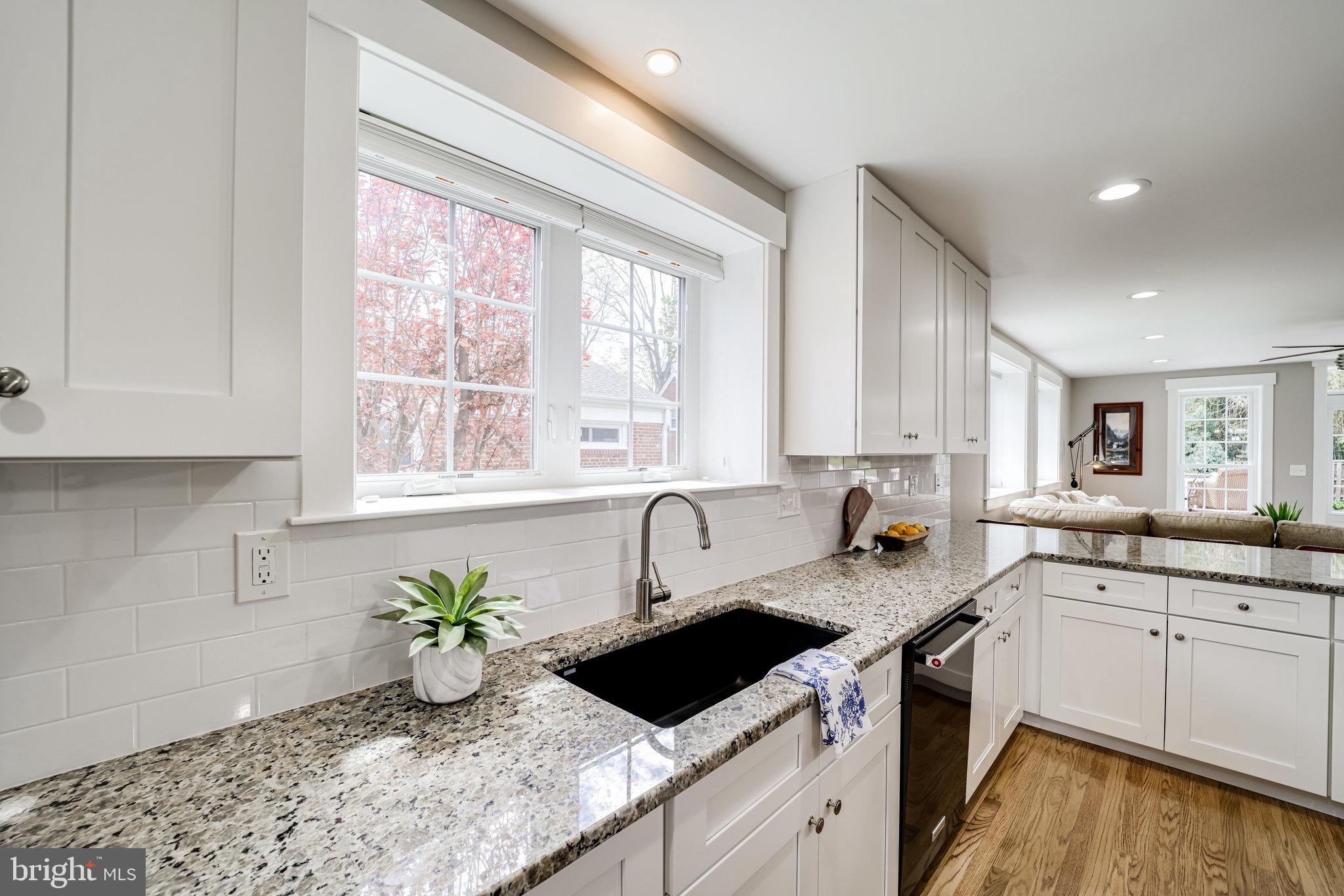 2806 Valley Drive Alexandria, VA 22302 - Photo 21 of 138