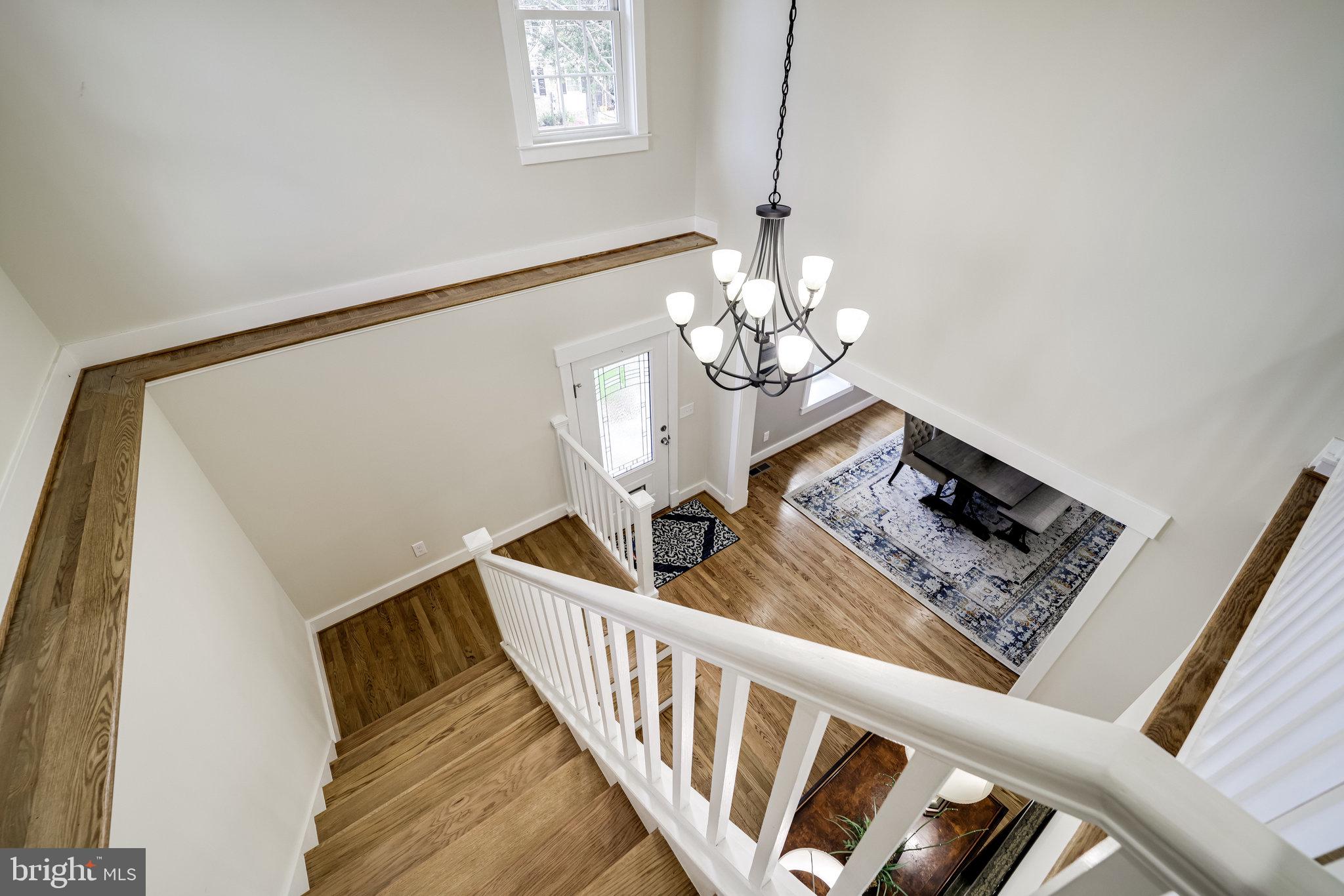 2806 Valley Drive Alexandria, VA 22302 - Photo 48 of 138 stairway