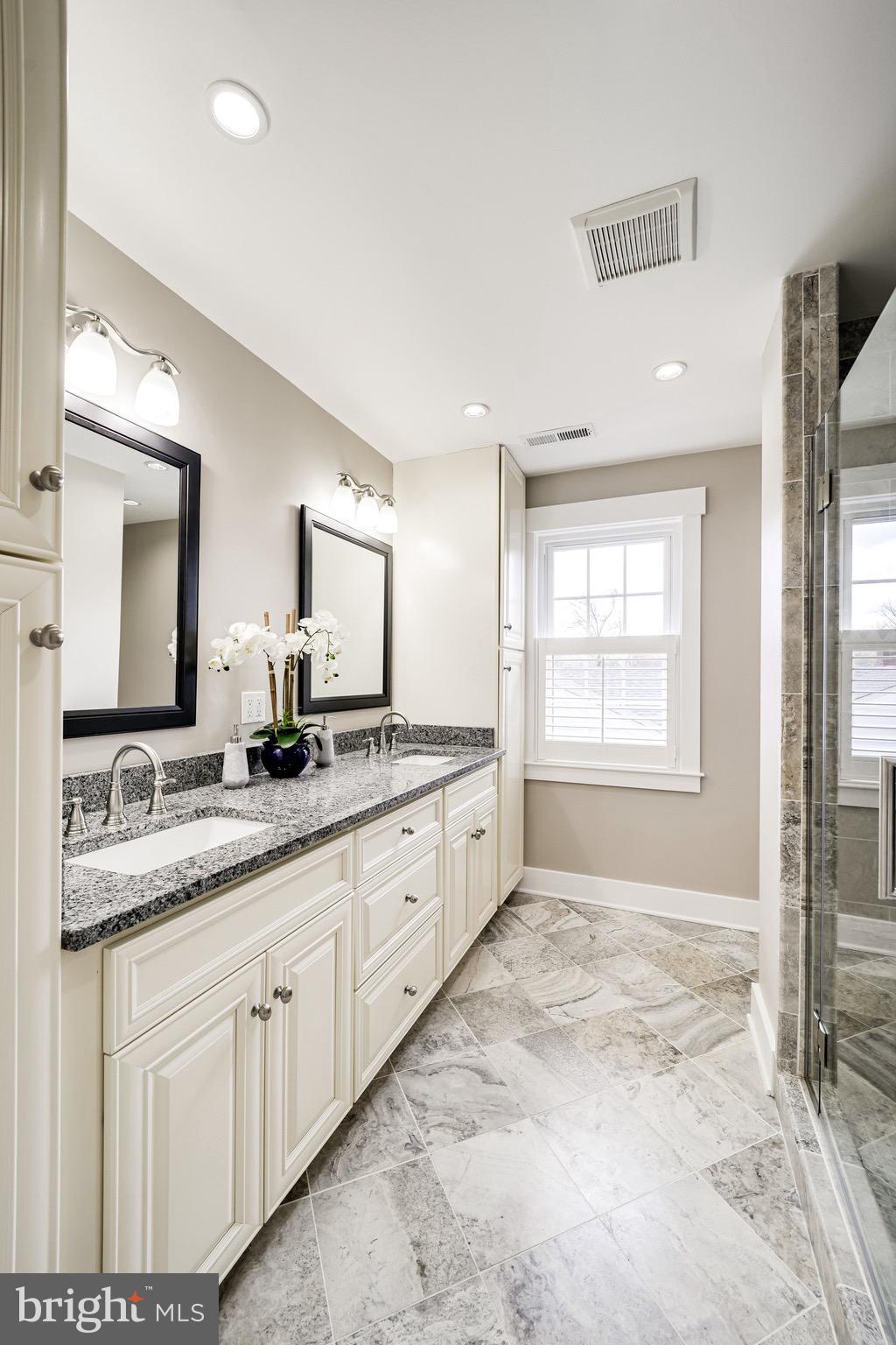 2806 Valley Drive Alexandria, VA 22302 - Photo 63 of 138