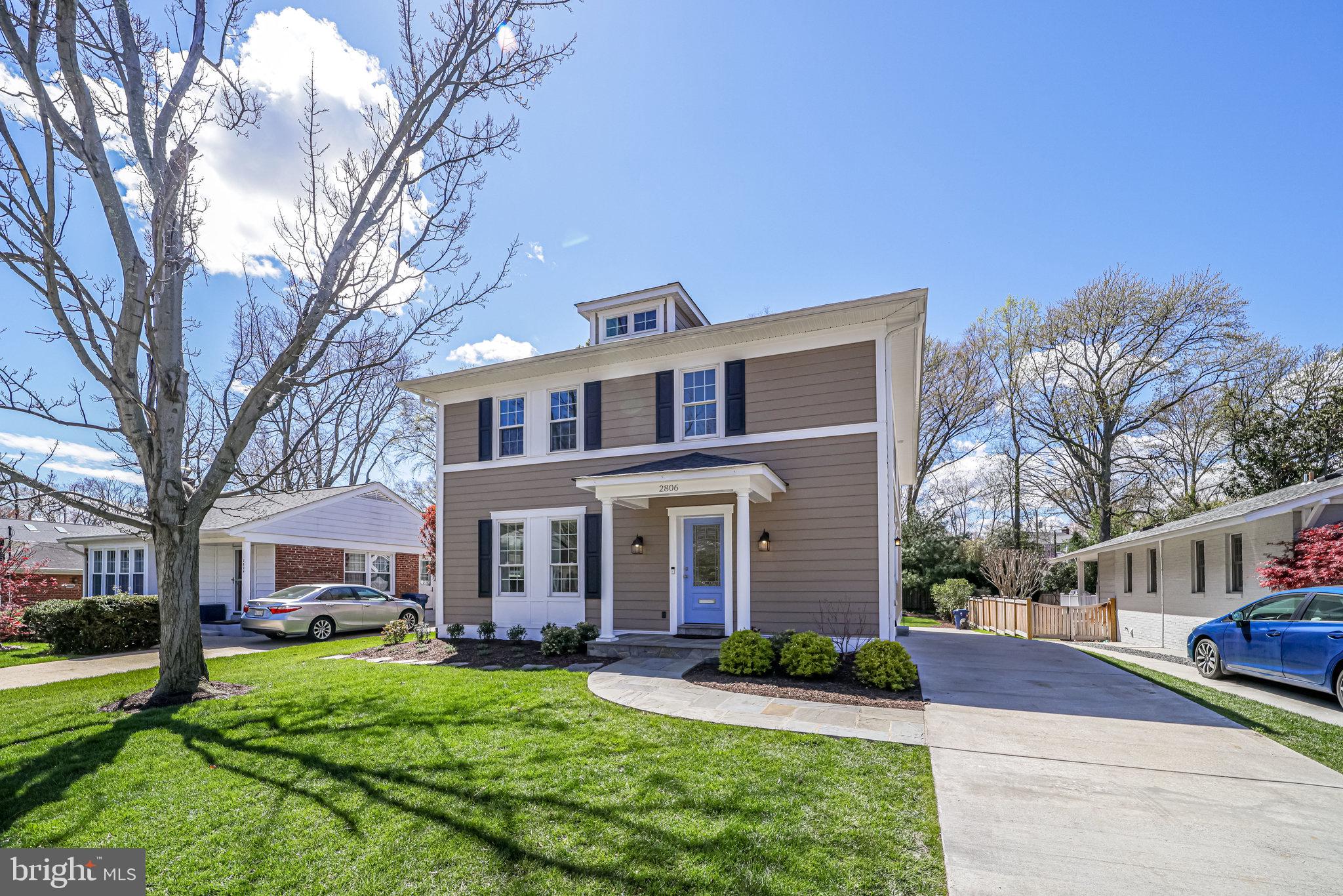 2806 Valley Drive Alexandria, VA 22302 - Photo 7 of 138 Room for 5 cars