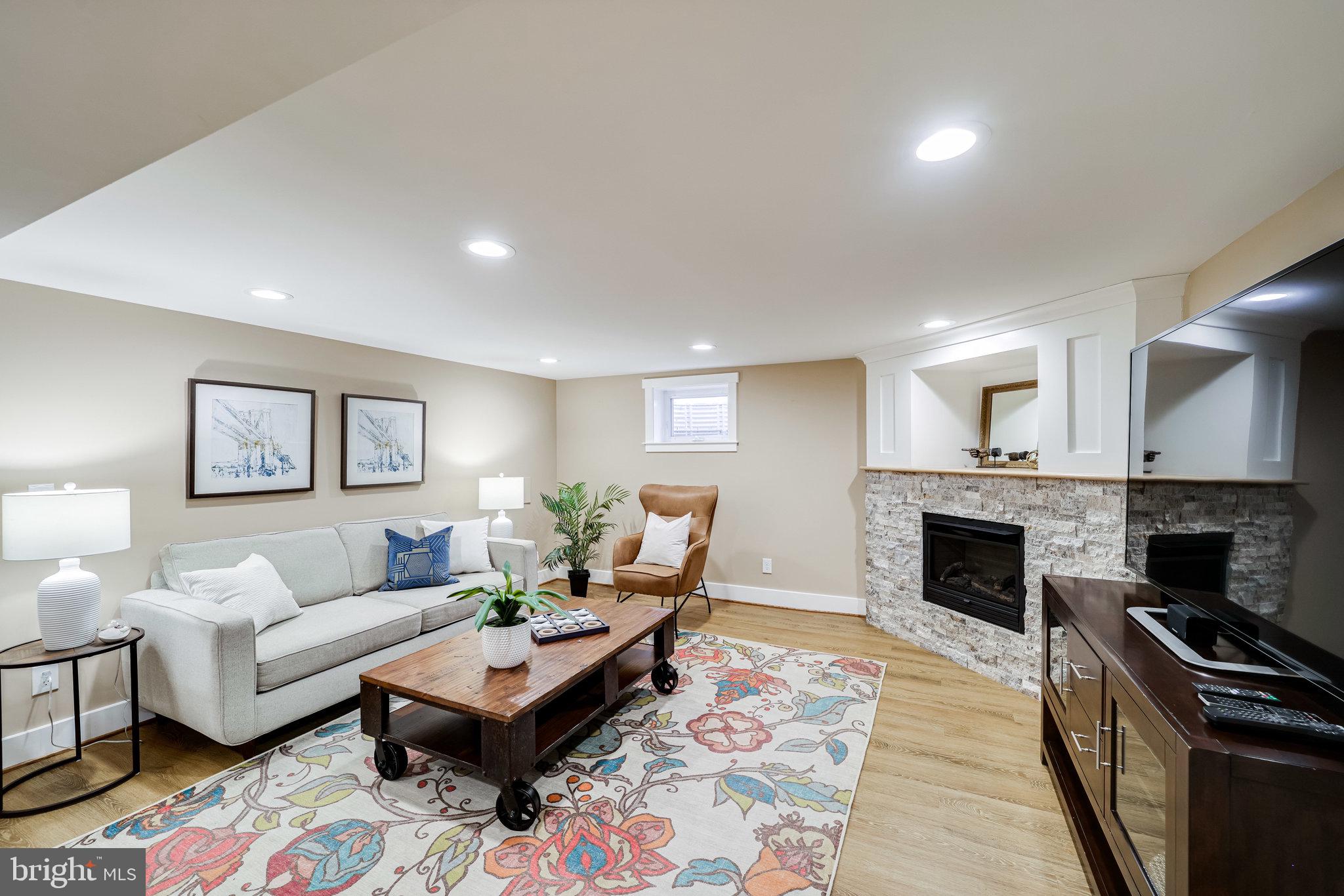 2806 Valley Drive Alexandria, VA 22302 - Photo 88 of 138 lower level