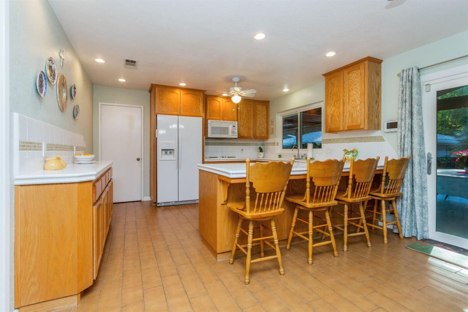 18668 Shell Drive Madera, CA 93638 - Photo 13 of 41 Gallery Image 13