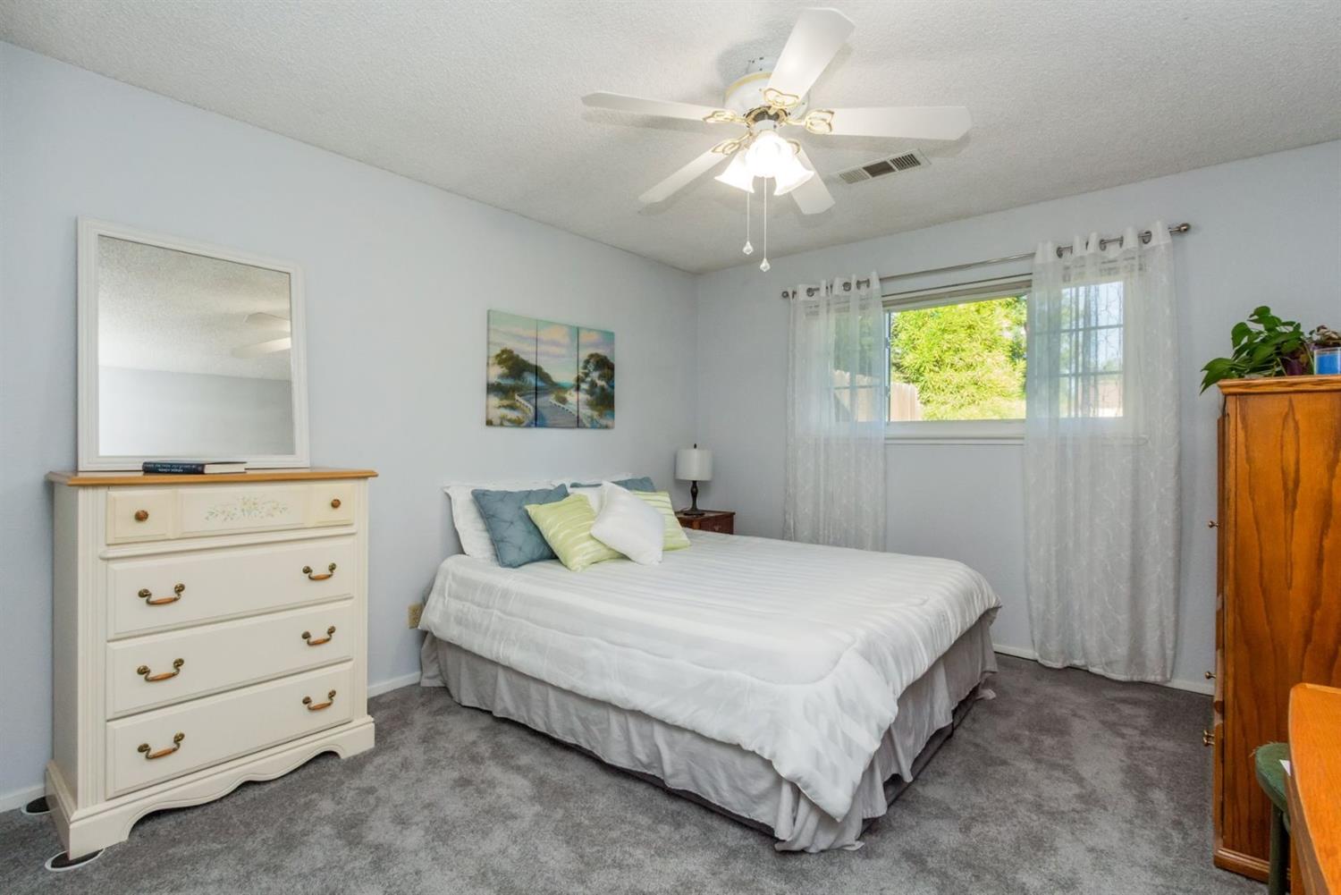 18668 Shell Drive Madera, CA 93638 - Photo 22 of 41 Gallery Image 22