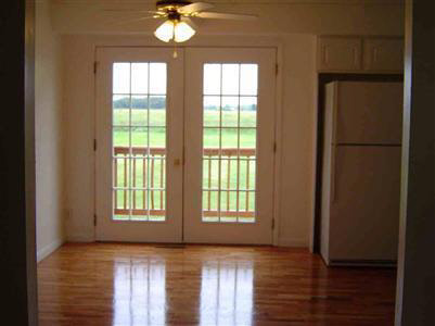 19255 Amman Road Chesaning, MI 48616 - Photo 8 of 15 20207154-7.JPG