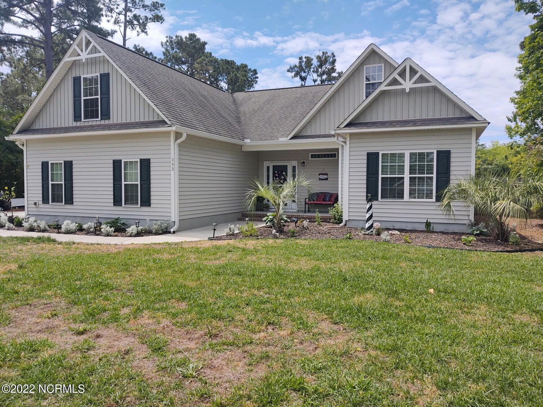 305 Kemper Road Hampstead, NC 28443 - Photo 1 of 1 305 Kemper