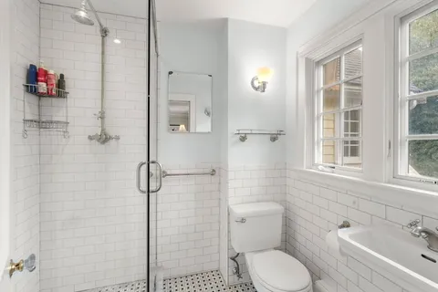 $1,995,000 | 17 Atwood Street, Wellesley, MA 02482