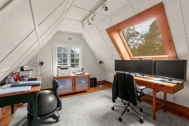 $1,995,000 | 17 Atwood Street, Wellesley, MA 02482