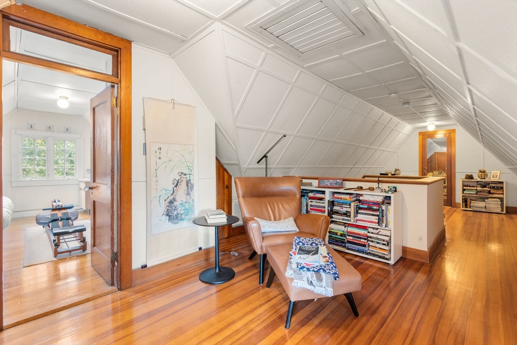 17 Atwood Street Wellesley, MA 02482 - Photo 25 of 31