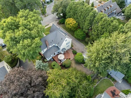 $1,995,000 | 17 Atwood Street, Wellesley, MA 02482
