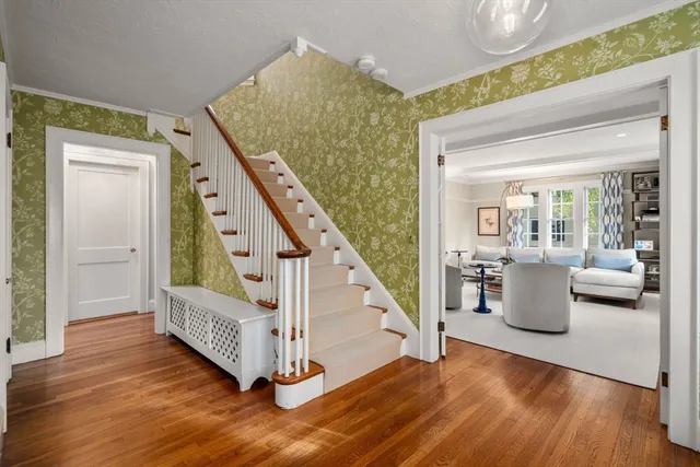$1,995,000 | 17 Atwood Street, Wellesley, MA 02482