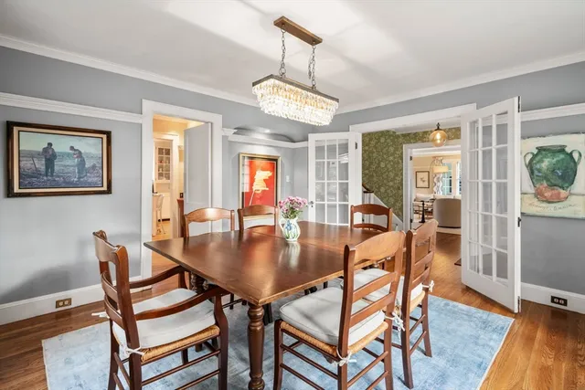 $1,995,000 | 17 Atwood Street, Wellesley, MA 02482