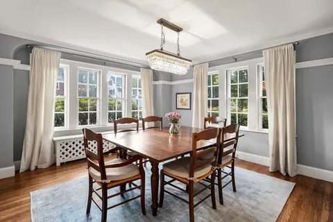 $1,995,000 | 17 Atwood Street, Wellesley, MA 02482