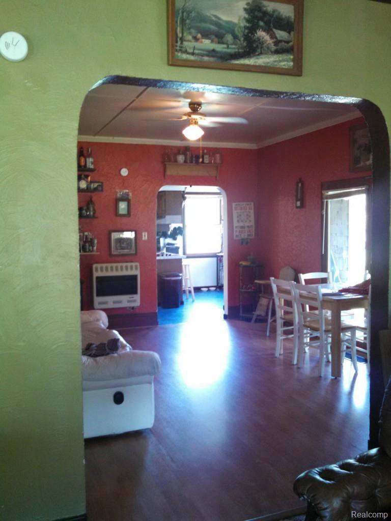 9417 North Vassar Road Mount Morris, MI 48458 - Photo 5 of 48 IMG_20140525_103131_691.jpg