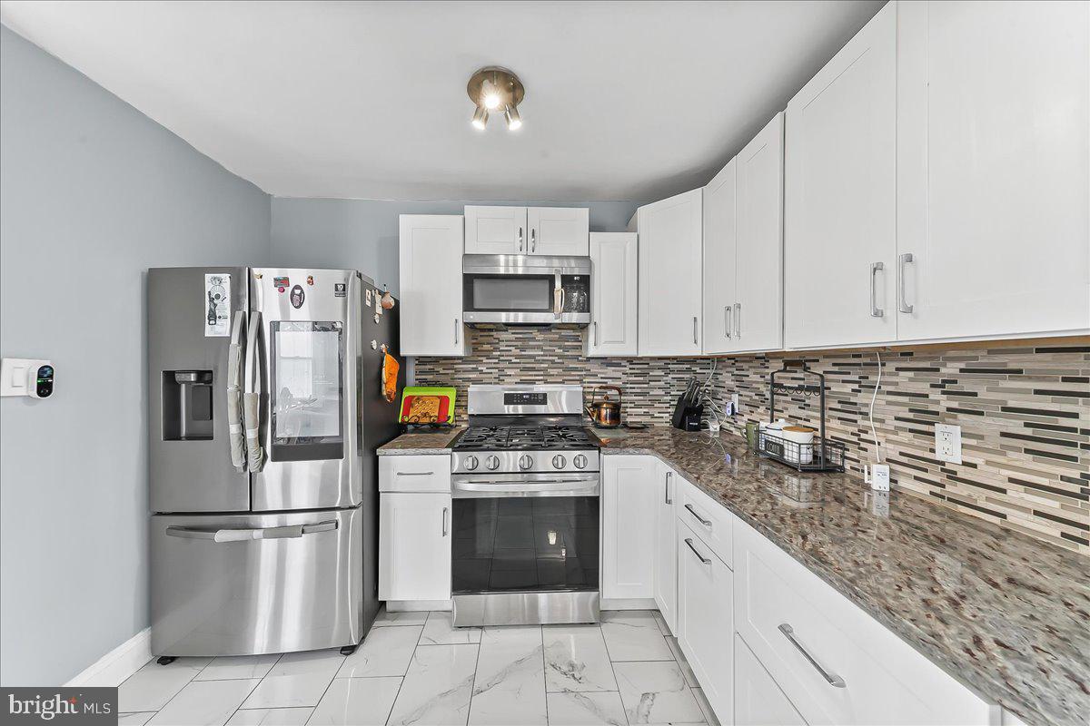 331 Clearbrook Avenue Lansdowne, PA 19050 - Photo 6 of 25