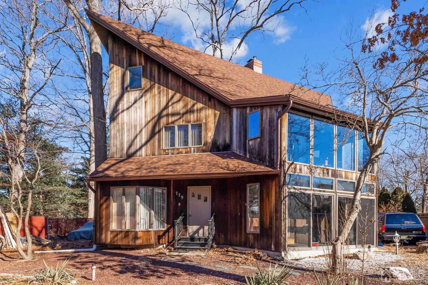779 Magnolia Road North Brunswick, NJ 08902 - Photo 1 of 13