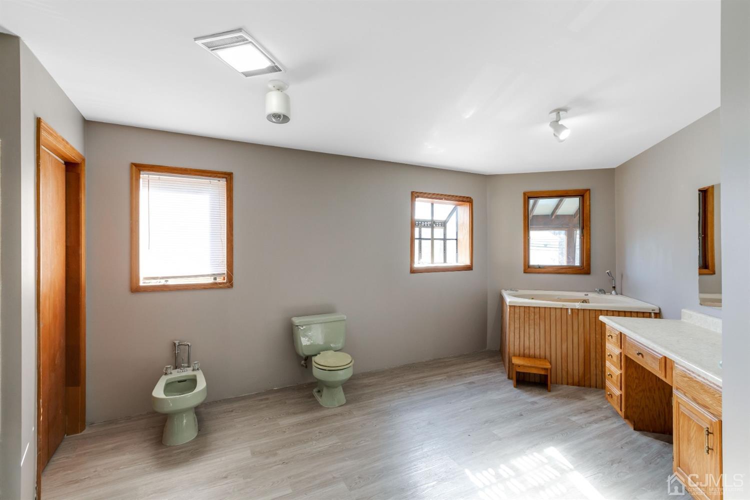779 Magnolia Road North Brunswick, NJ 08902 - Photo 11 of 13