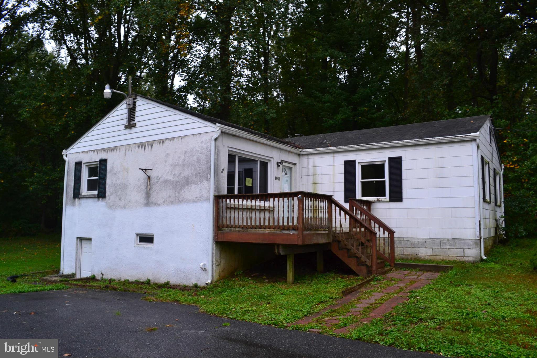 447 Glasgow Road Street, MD 21154 - Photo 17 of 25 Exterior (Front)