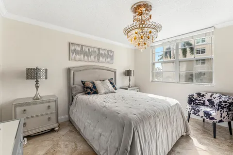 $495,000 | 1801 North Flagler Drive, Unit 235, West Palm Beach, FL 33407