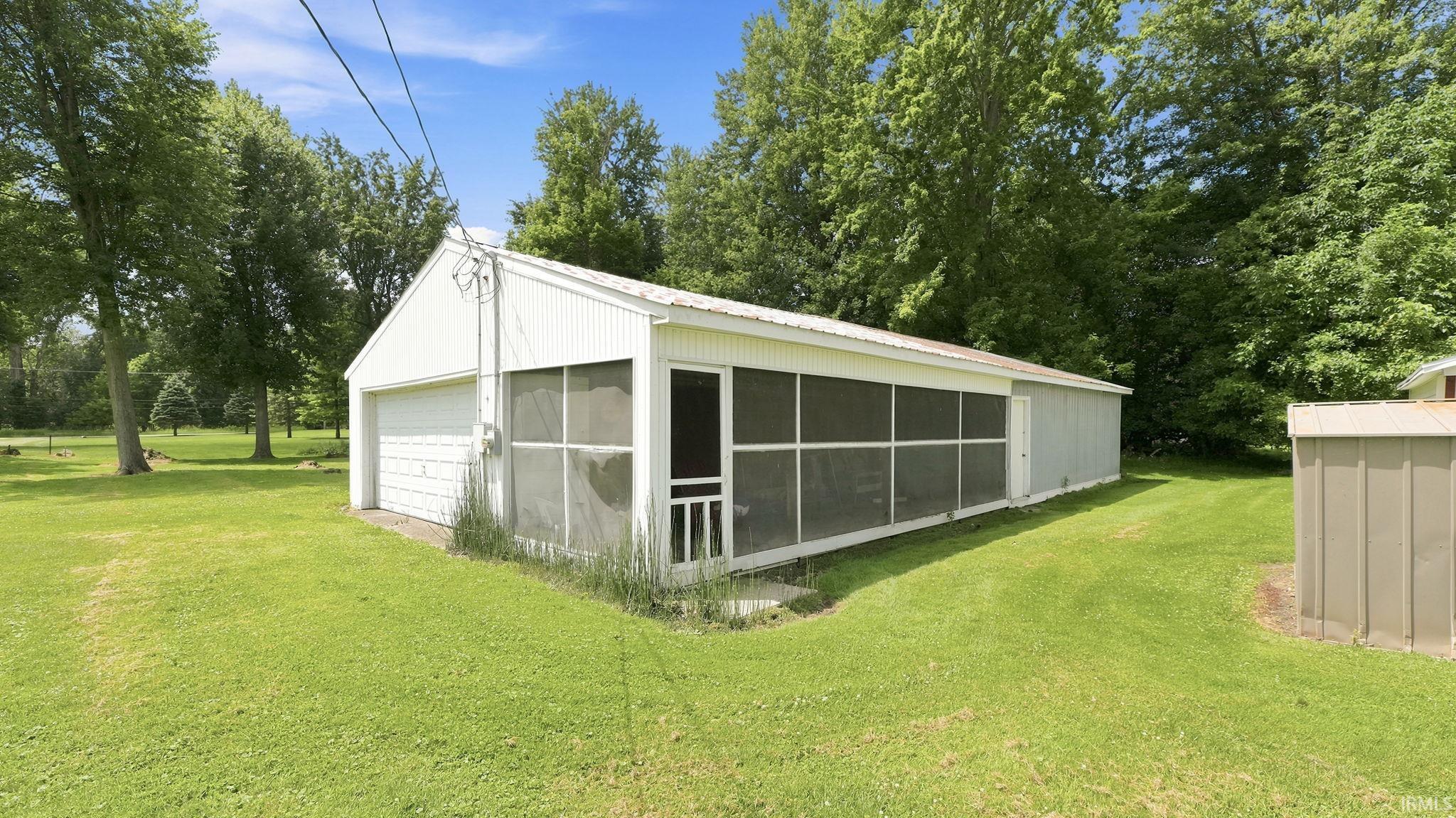 ***** South Maple Street Warsaw, IN 46580 - Photo 4 of 12