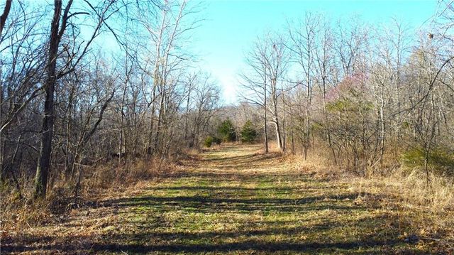 $425,000 | 82 Acres N/a Climax Springs, Climax Springs, MO 65324