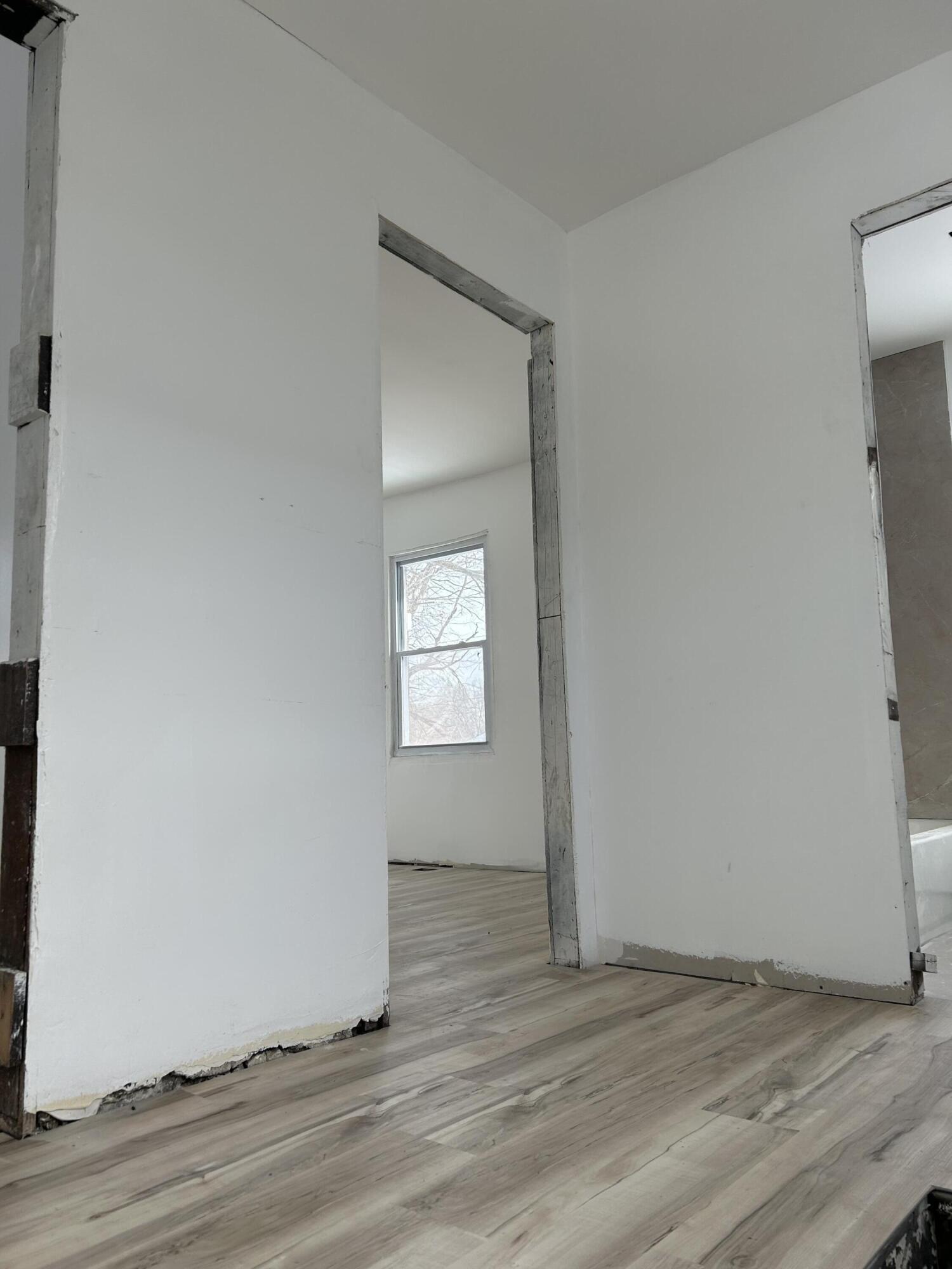 647 Vermont Street Gary, IN 46402 - Photo 11 of 25 1500x2000