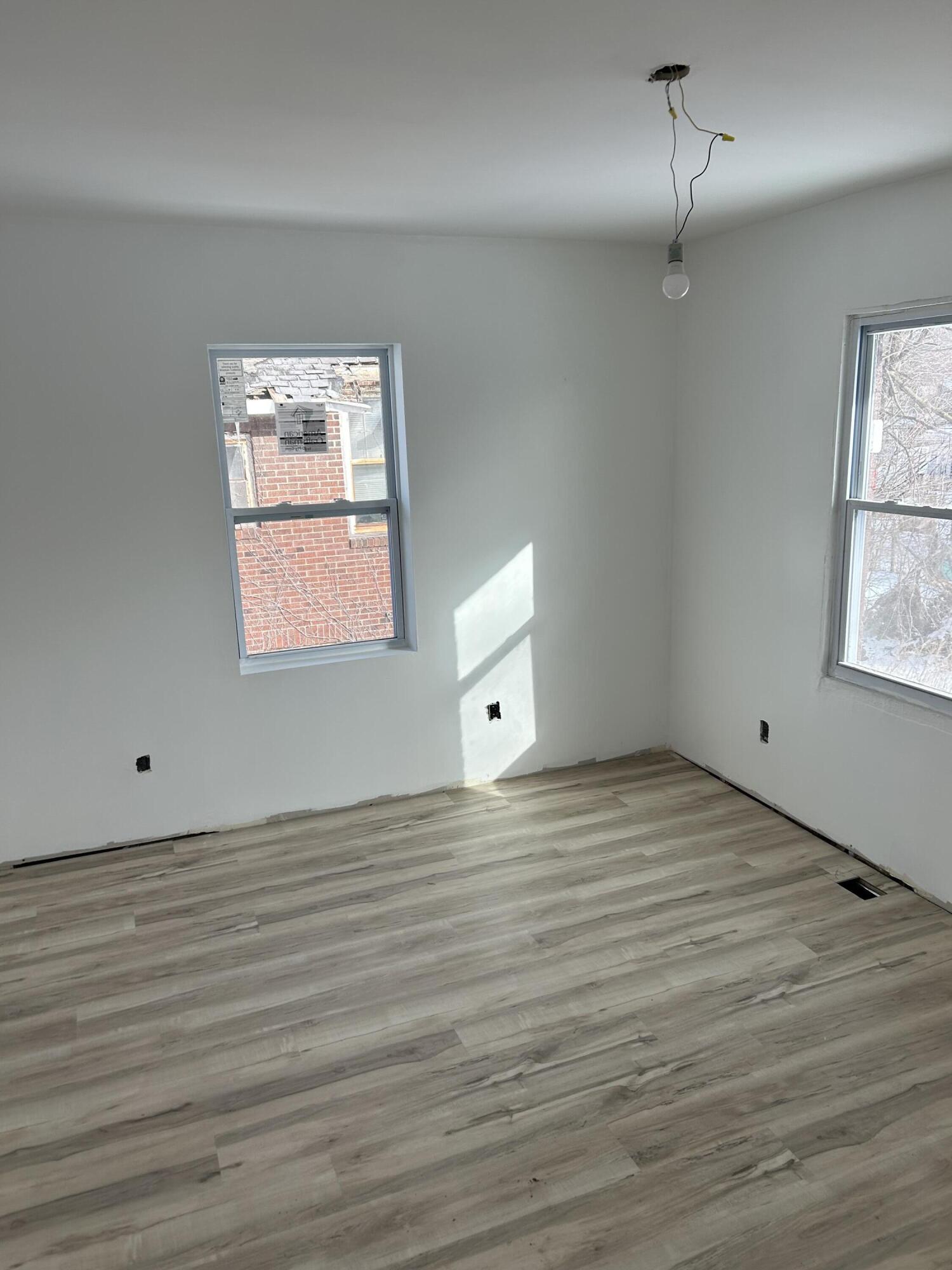 647 Vermont Street Gary, IN 46402 - Photo 16 of 25 1500x2000