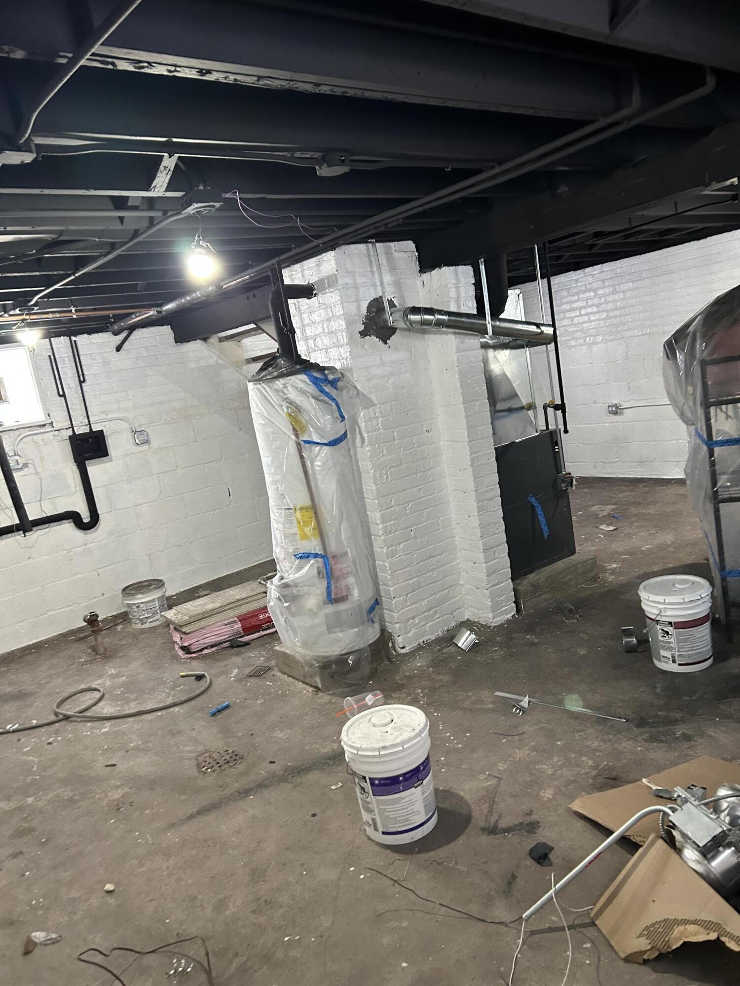 647 Vermont Street Gary, IN 46402 - Photo 23 of 25 1500x2000