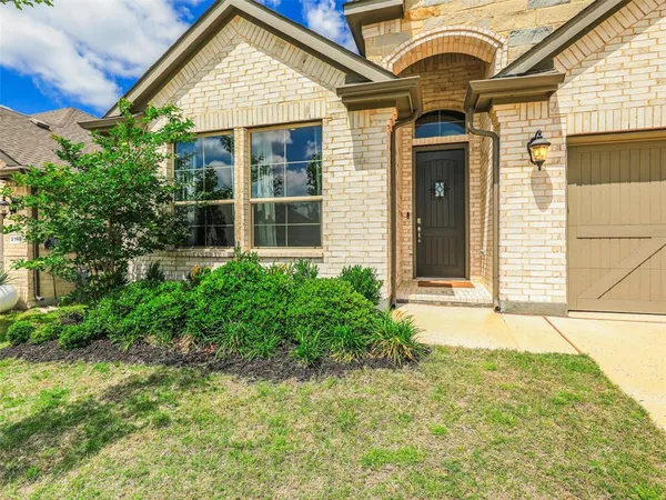 $2,800 | 2156 Knightsgate Road, Argyle, TX 76226