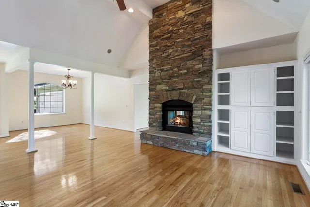 $1,287,900 | 110 Pinnacle Pointe Drive, West Union, SC 29696