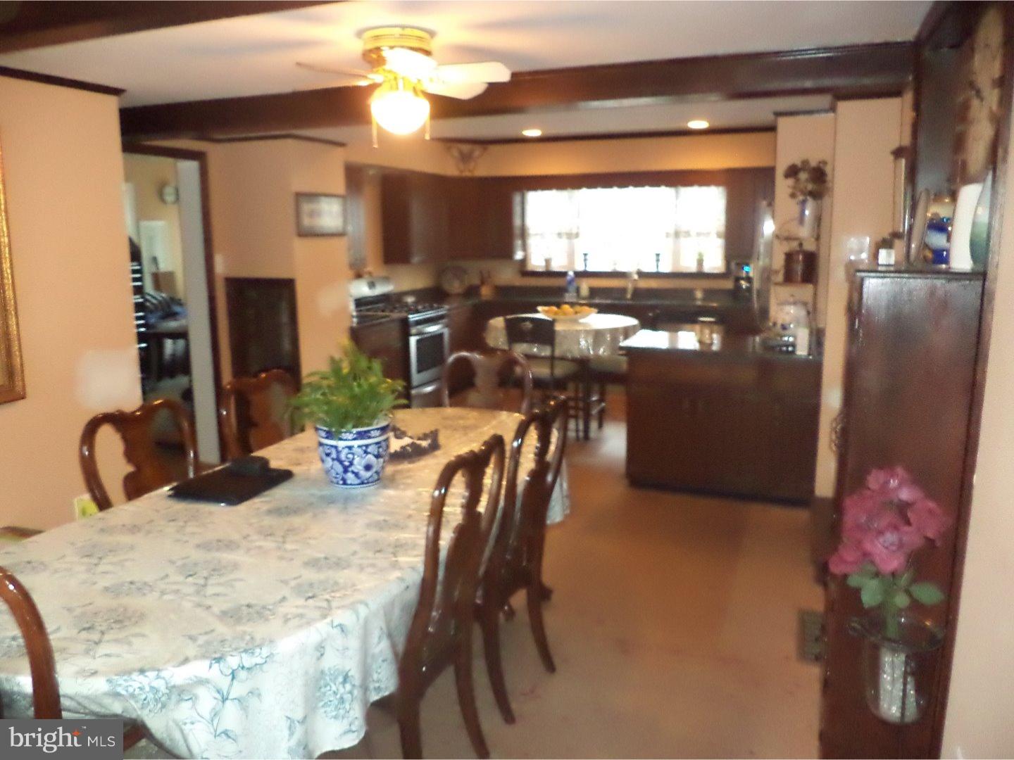 425 Old Erial Road Sicklerville, NJ 08081 - Photo 19 of 24 Kitchen