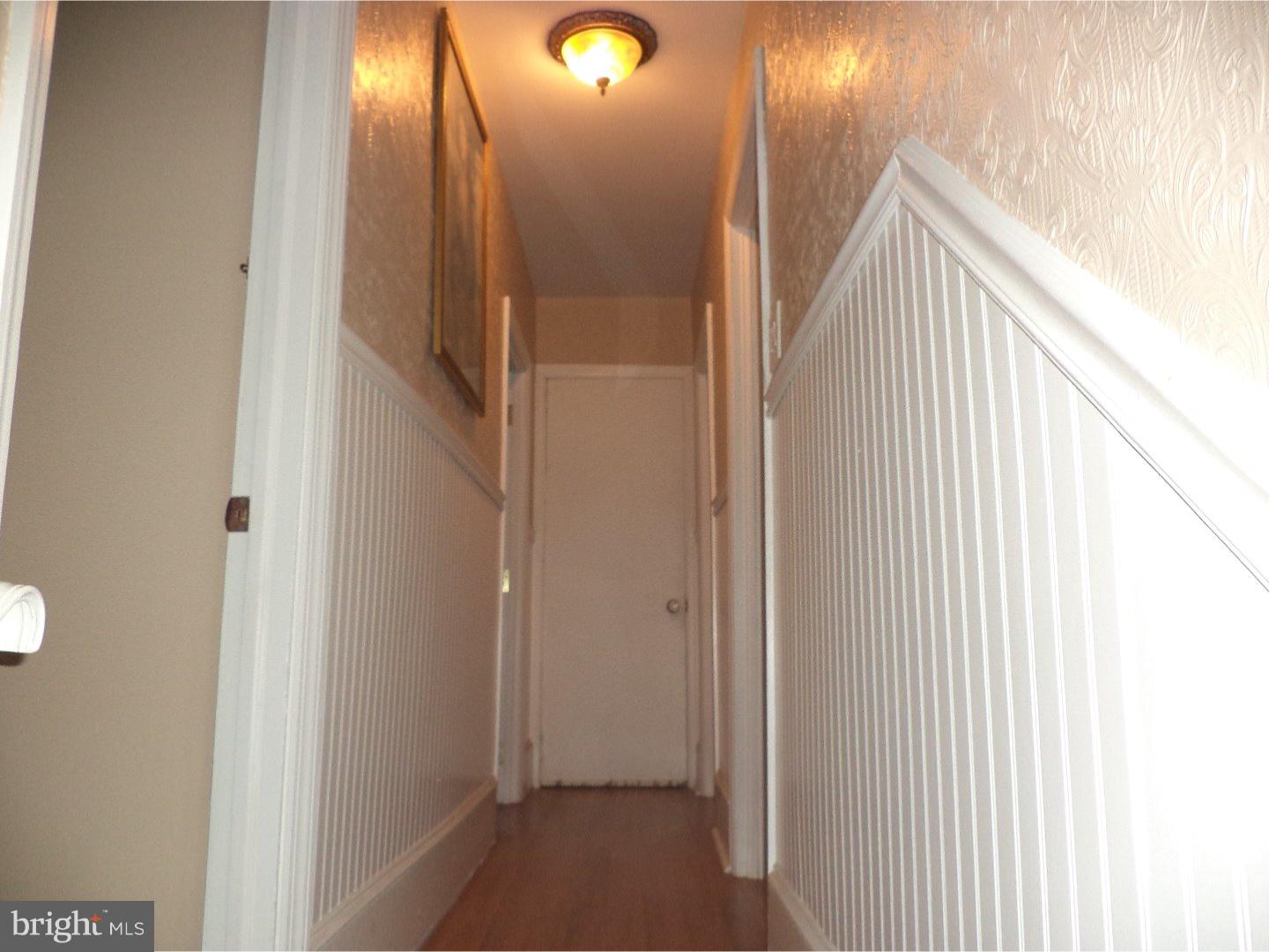 425 Old Erial Road Sicklerville, NJ 08081 - Photo 9 of 24 Hallway