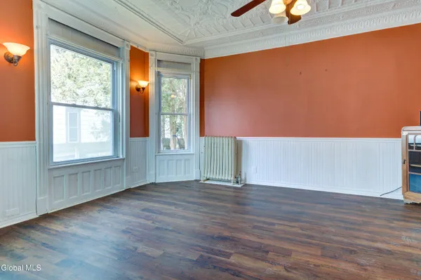 $215,000 | 213 East Main Street, Johnstown, NY 12095