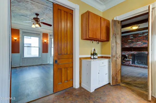 $215,000 | 213 East Main Street, Johnstown, NY 12095