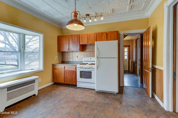 $215,000 | 213 East Main Street, Johnstown, NY 12095