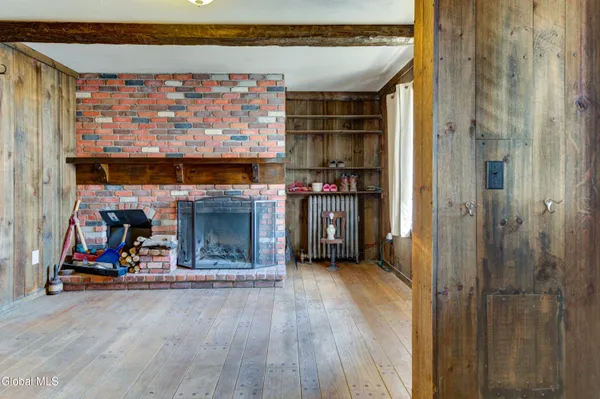 $215,000 | 213 East Main Street, Johnstown, NY 12095