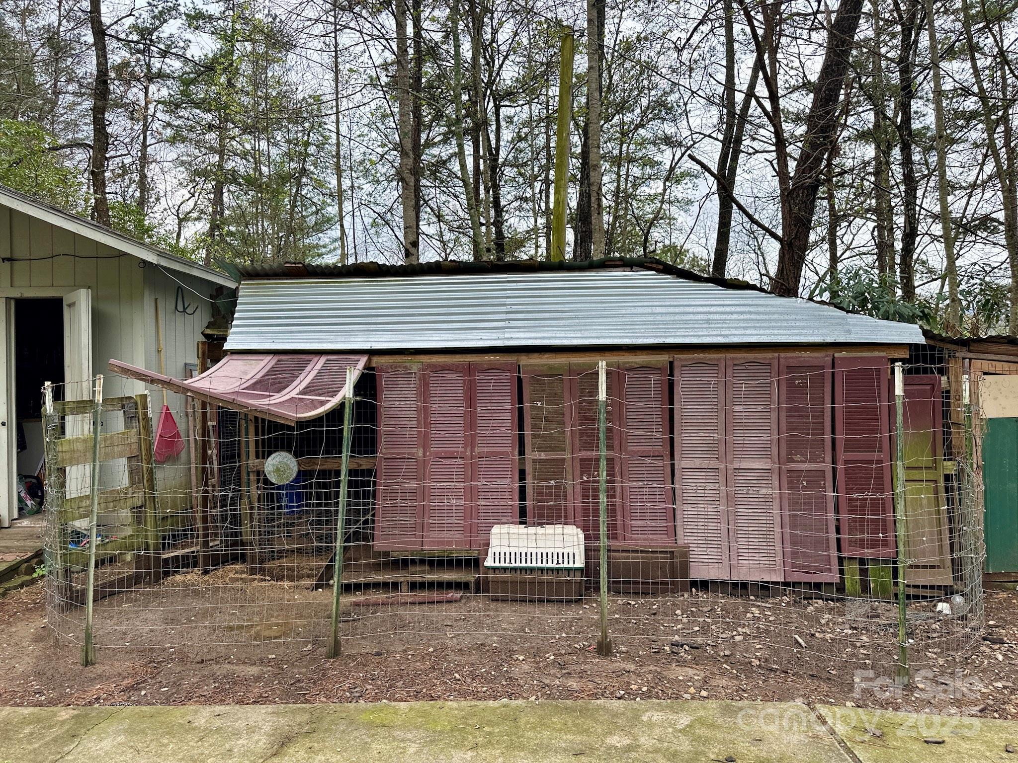414 Hickory Cove Road Bryson City, NC 28713 - Photo 23 of 32 Gallery Image 23