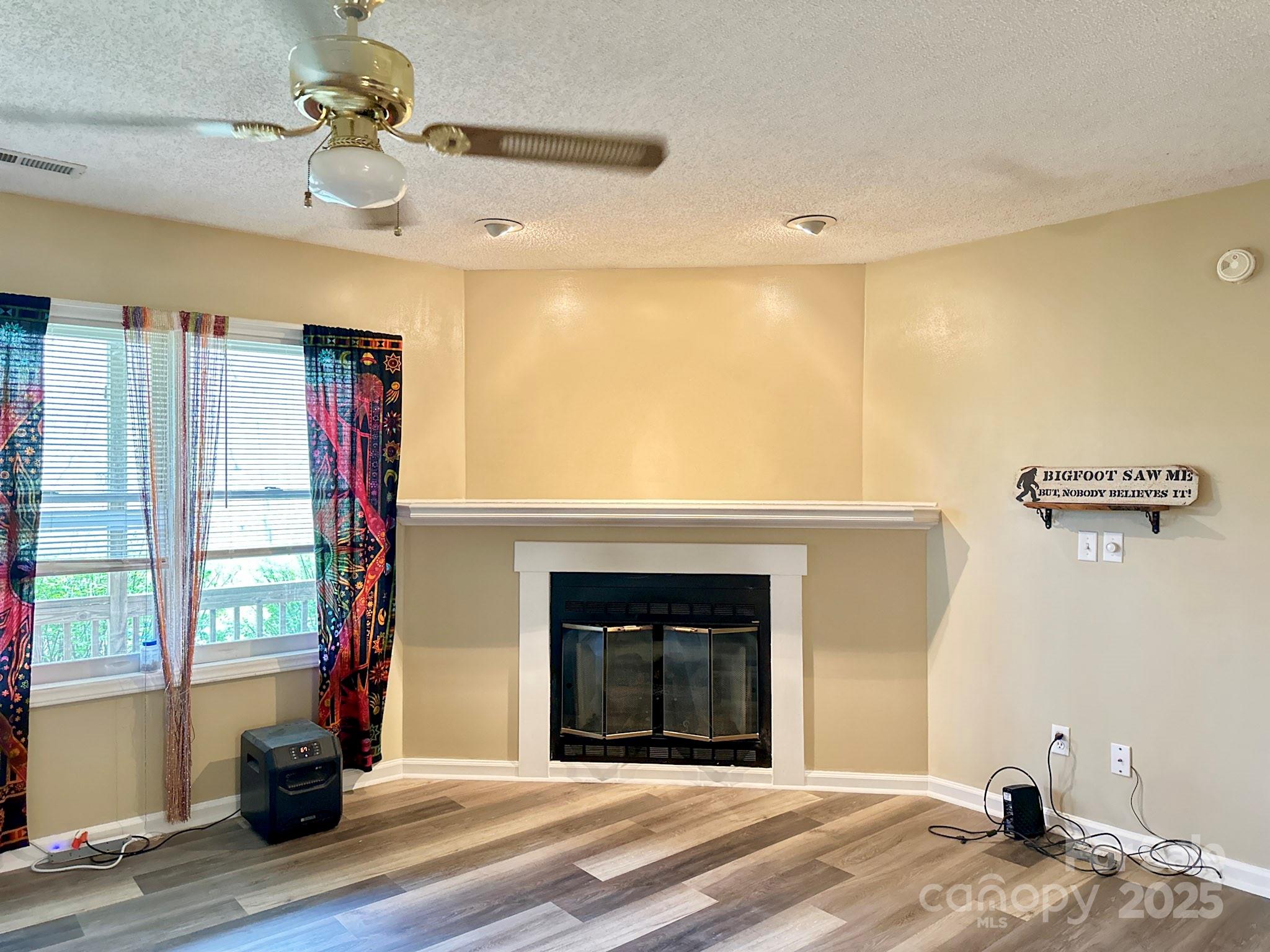 414 Hickory Cove Road Bryson City, NC 28713 - Photo 8 of 32 Gallery Image 8