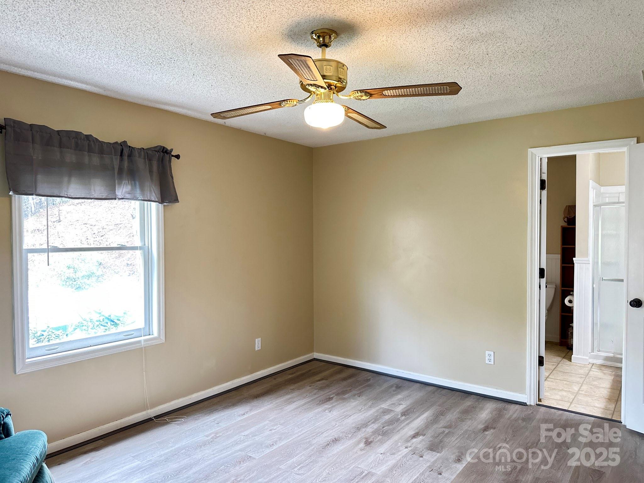 414 Hickory Cove Road Bryson City, NC 28713 - Photo 10 of 32 Gallery Image 10