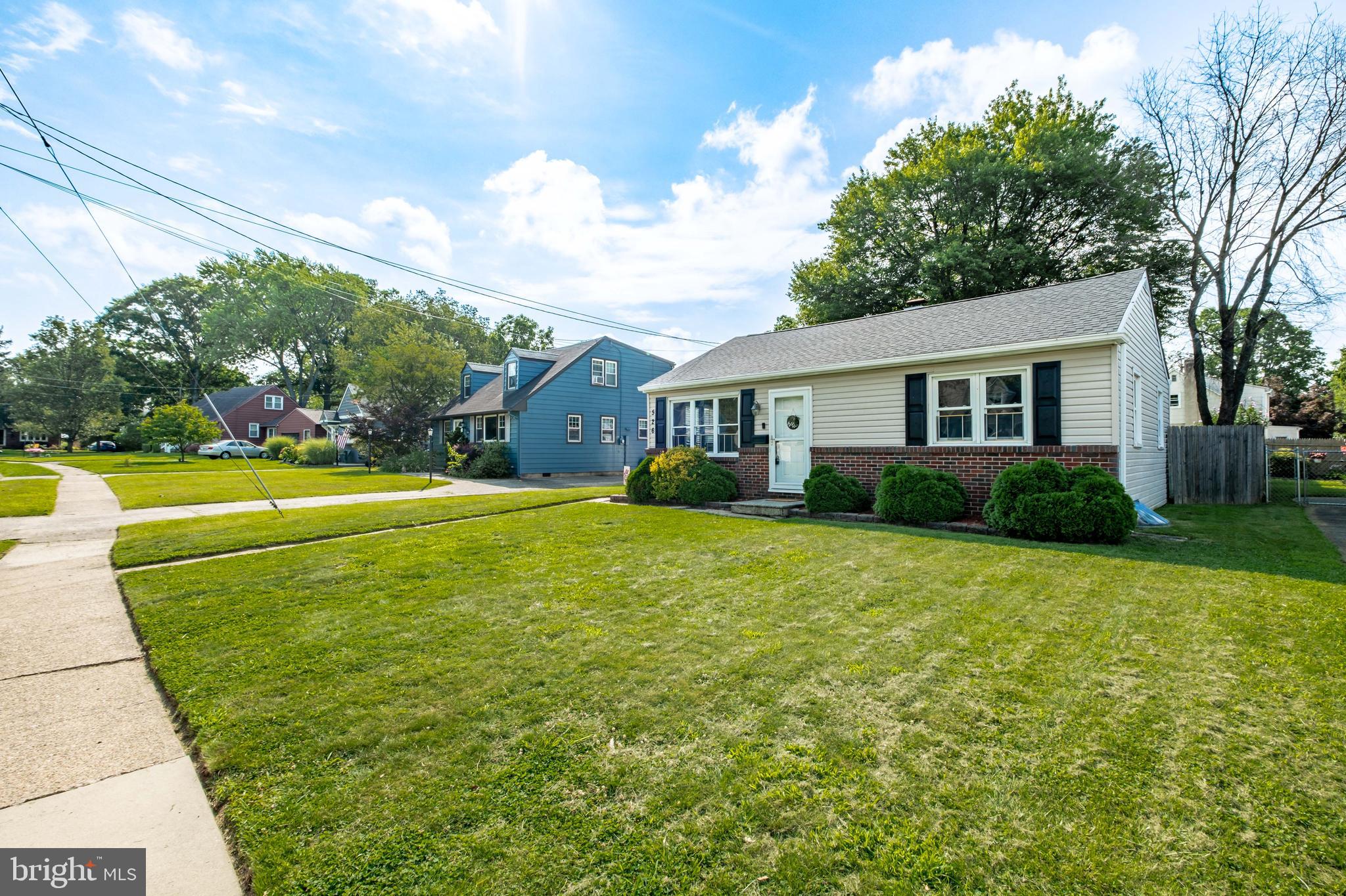 526 3rd Avenue Bellmawr, NJ 08031 - Photo 2 of 19