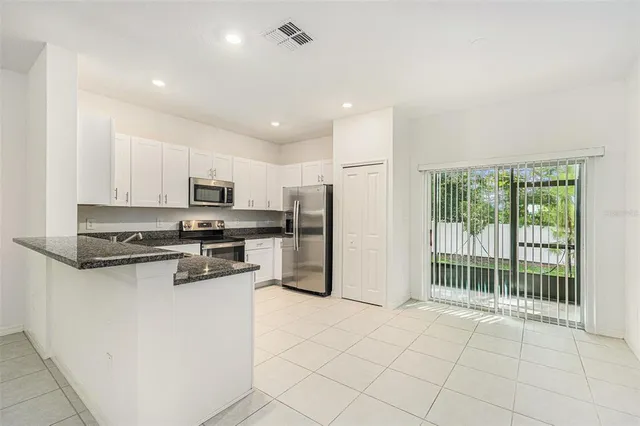 $325,000 | 6144 Shiner Street, Land O' Lakes, FL 34638