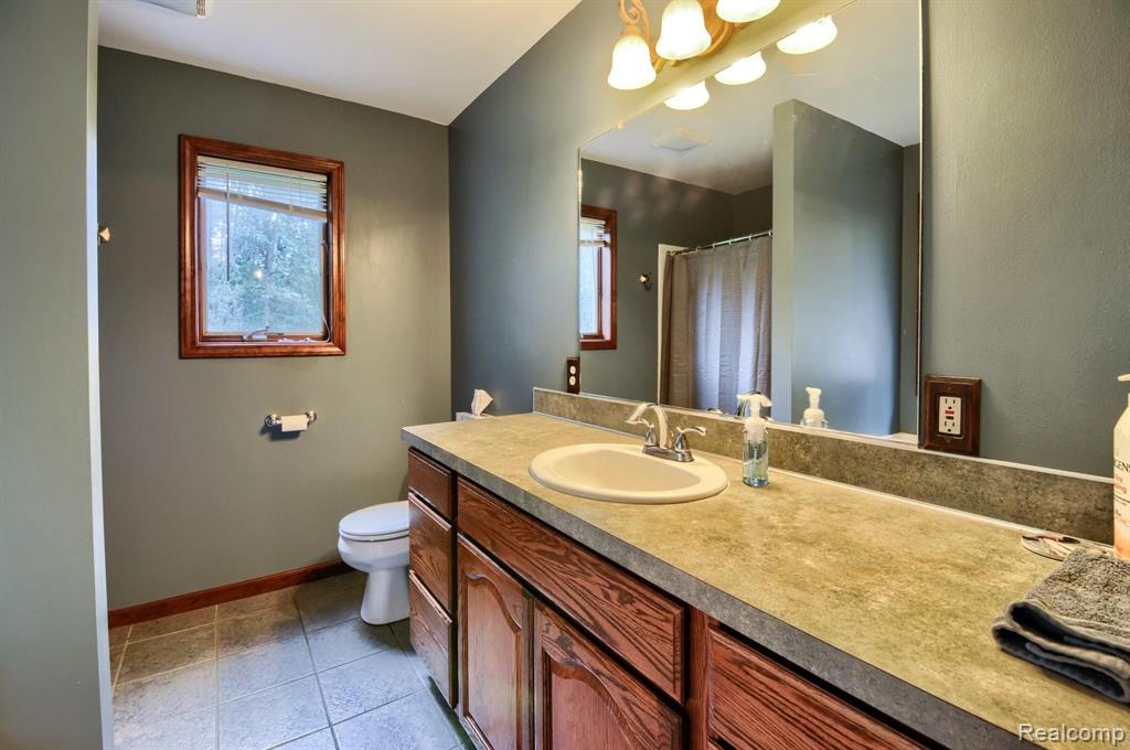 3277 Le Valley Road Columbiaville, MI 48421 - Photo 29 of 44